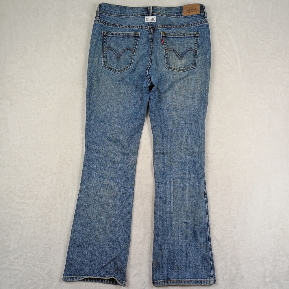Levi Strauss Bootcut Jeans Womens 8 Medium Wash Denim Y2K 90s Vintage Gorpcore